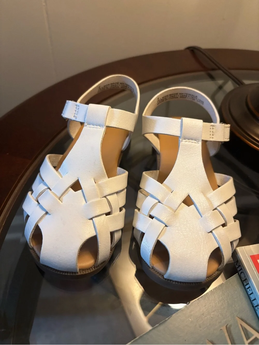 Girls Cat & Jack White Strap Sandals - Size 9